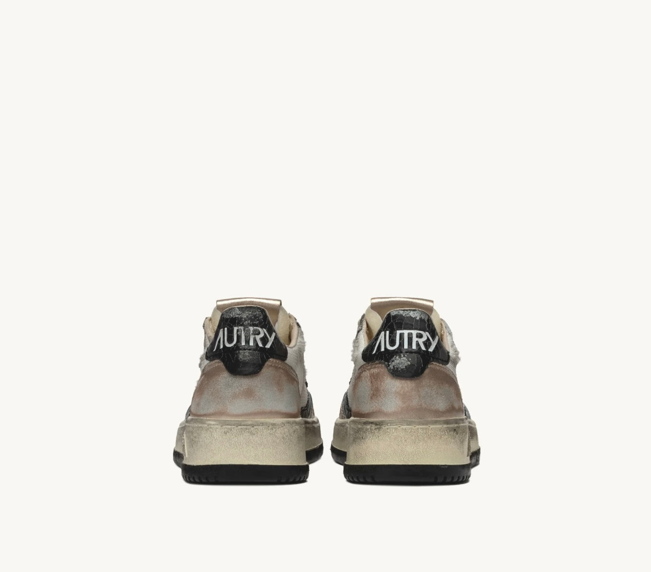AUTRY SNEAKERS
MEDALIST LOW SUPER VINTAGE SNEAKERS IN WHITE MESH, GOLD SUEDE AND BLACK LEATHER