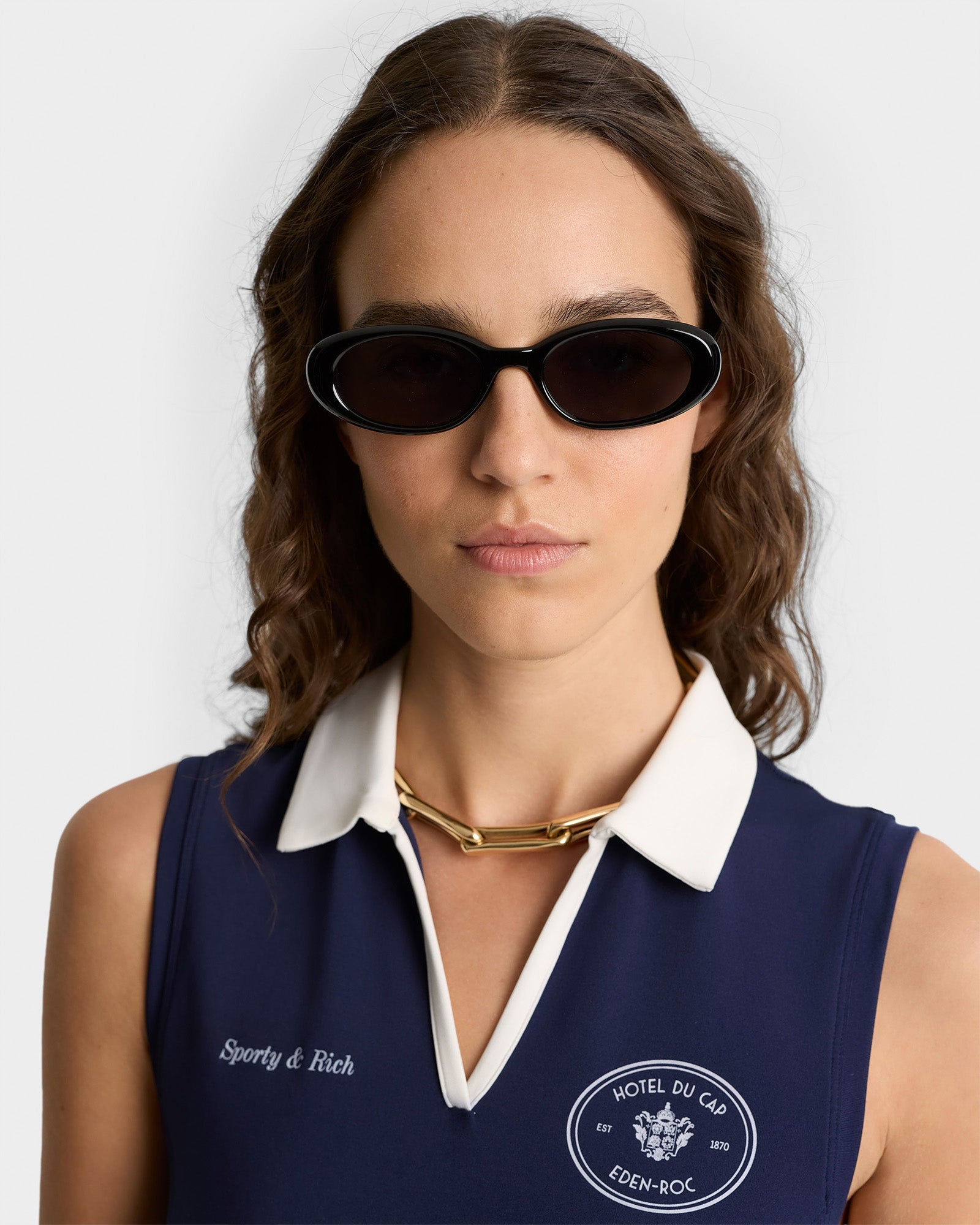 SPORTY & RICH X HOTEL EDEN ROC
Eden Crest Sports Polo Vest - Navy/White