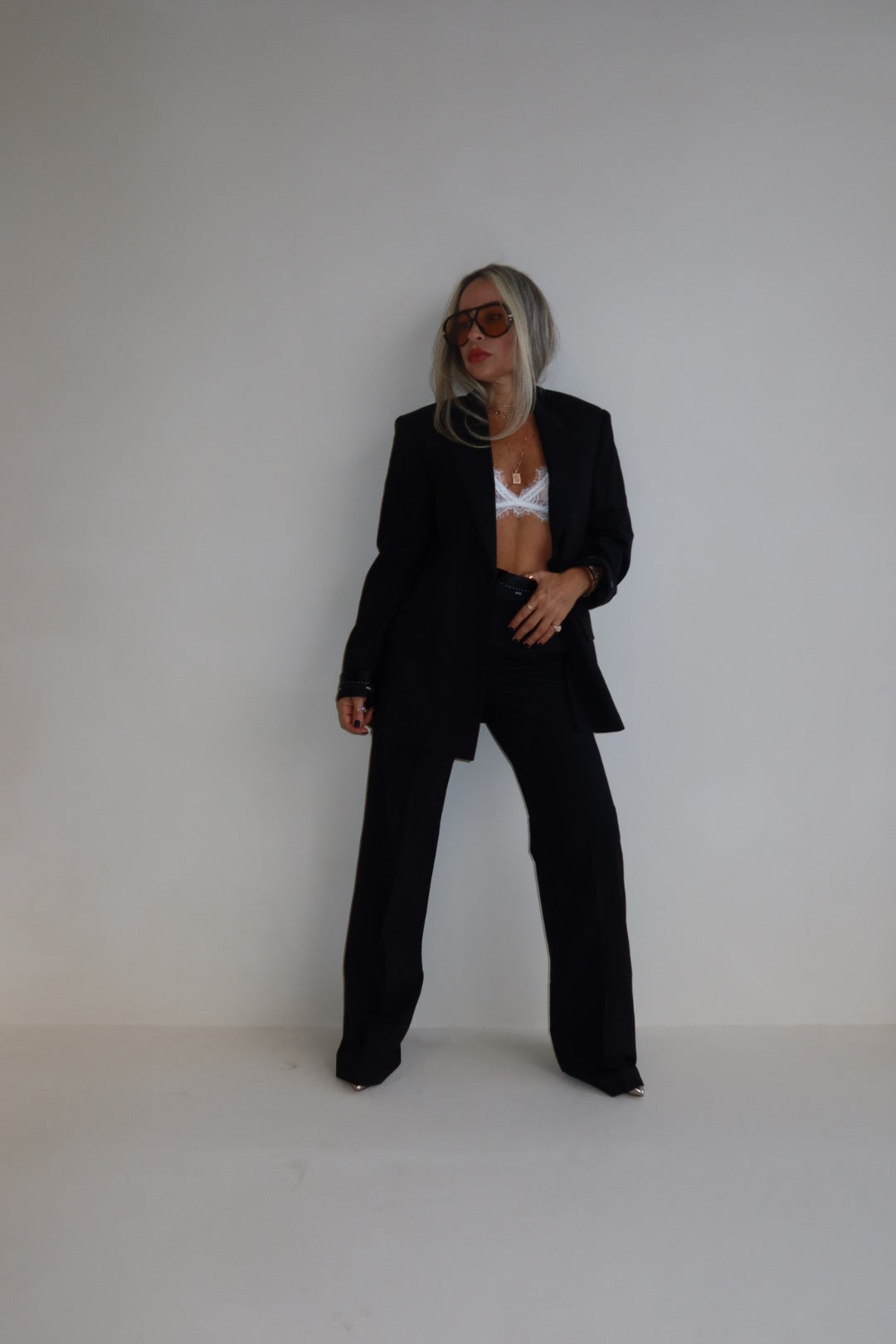Black Palazzo Trousers In Cool Wool With Logo Belt
