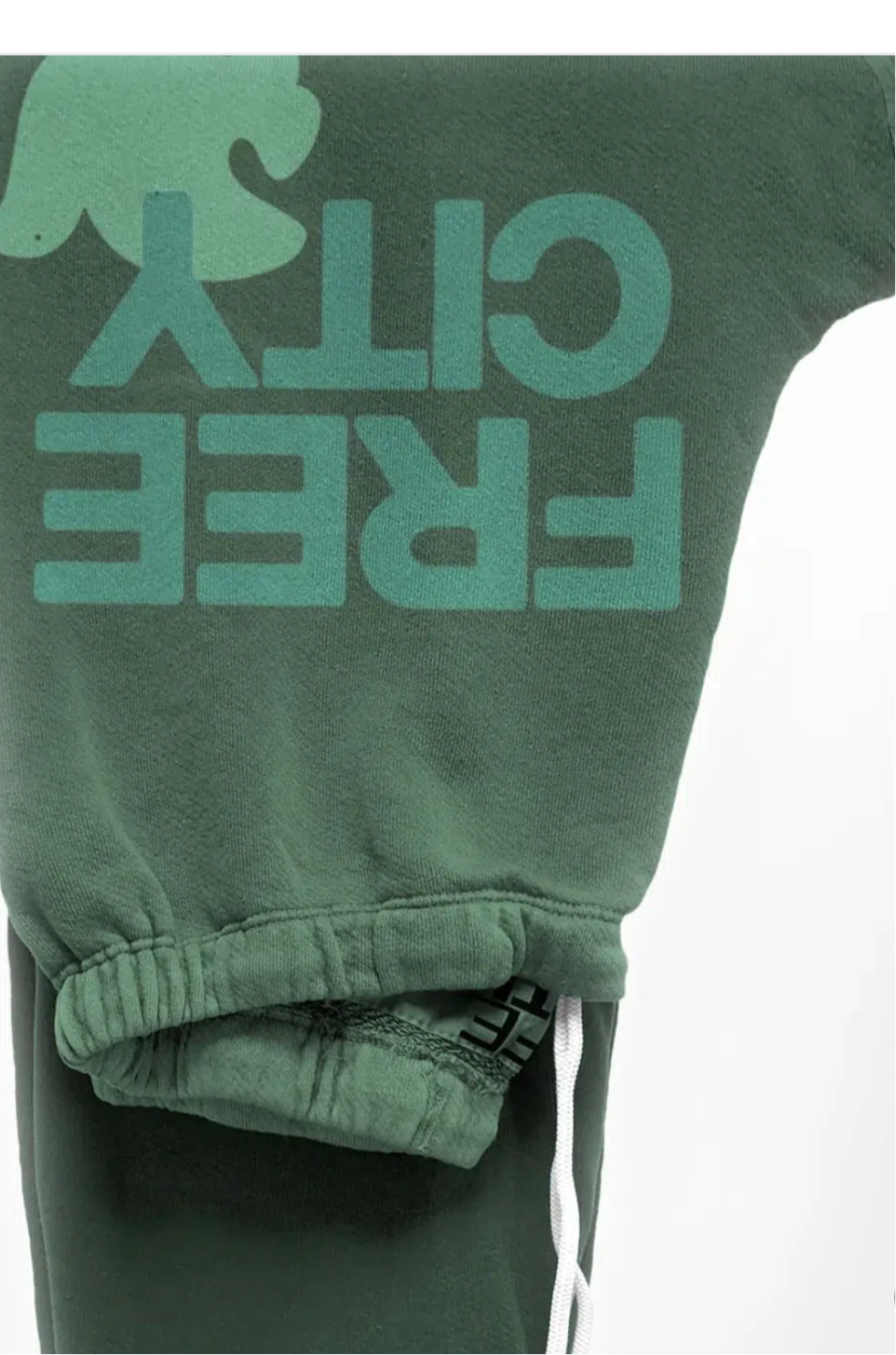 LARGE SWEATPANT – EATGREEN FREE City