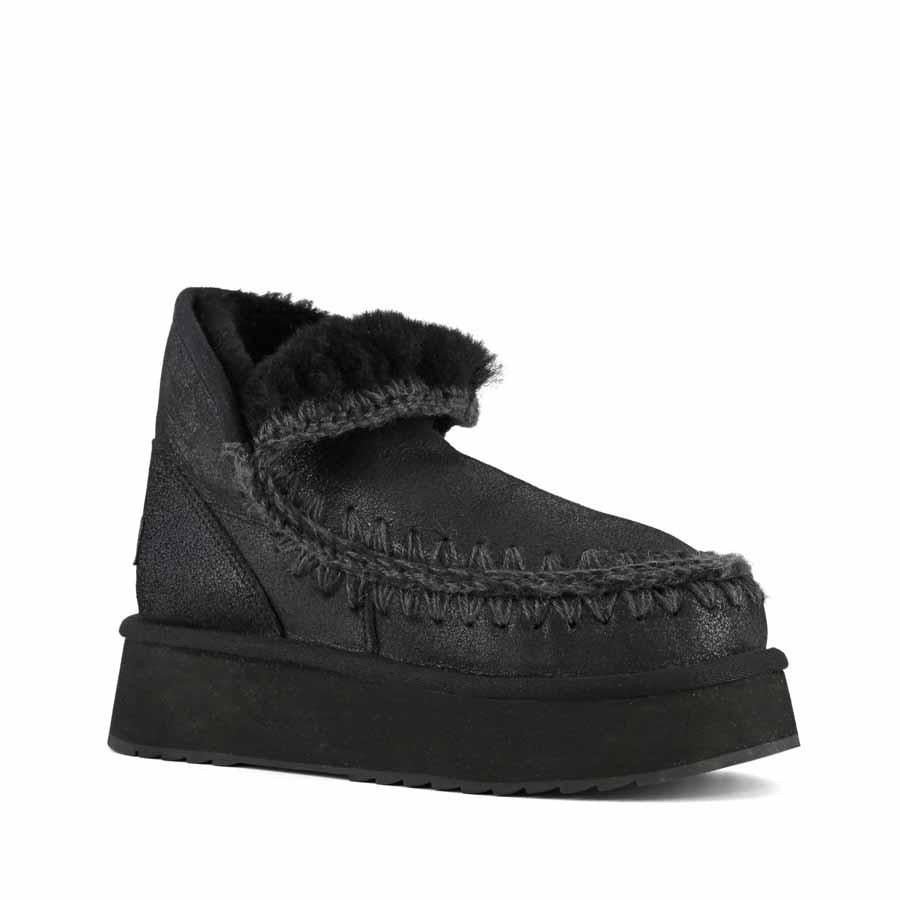 Mini Eskimo Platform Boot Cracked Black